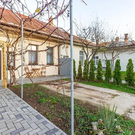 Cosy & Quiet Hideout Apartment Cluj-Napoca Exterior photo